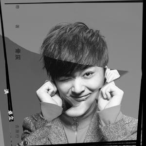 苏晴忘穿内裤坐公交车被揉到视频
