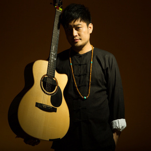 苏晴忘穿内裤坐公交车被揉到视频
